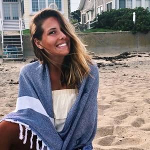 Meet your Posher, Evan